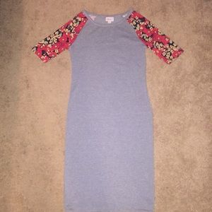 Lularoe Julia floral sleeves